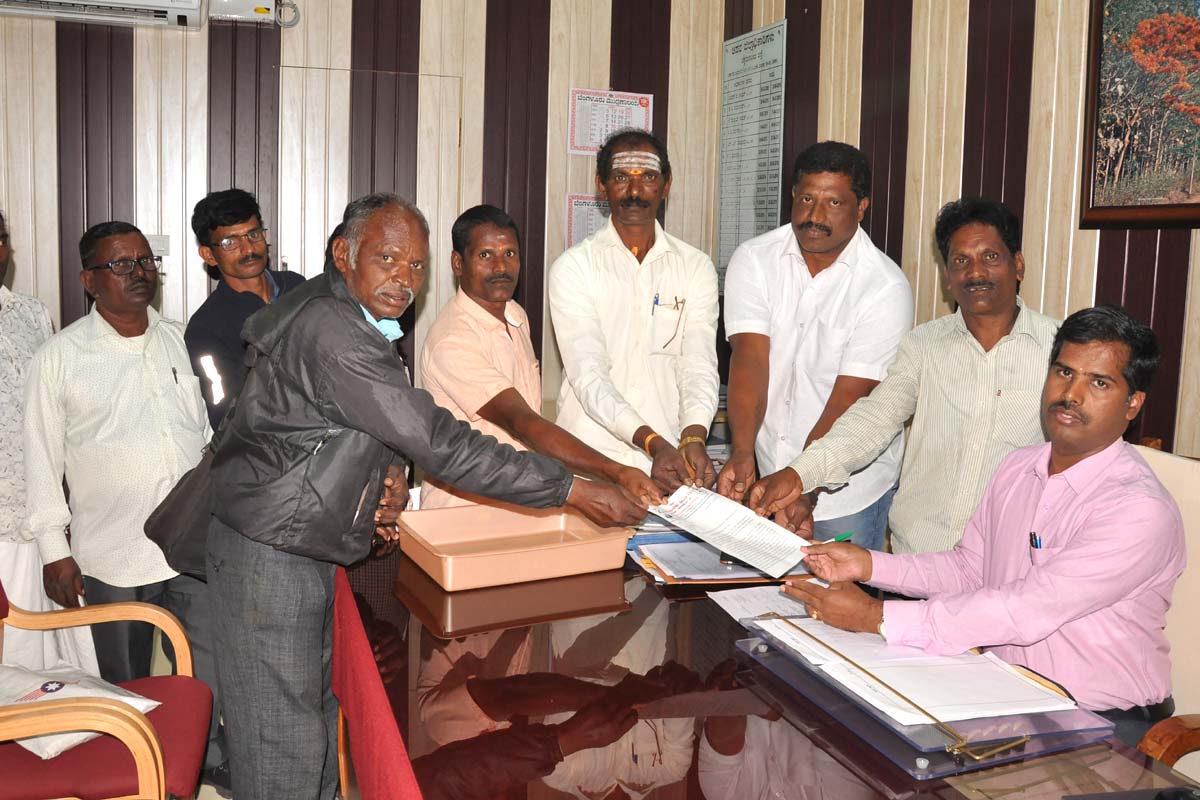 ಕನ್ನಡ ಸಾಹಿತ್ಯ ಸಮ್ಮೇಳನ ವಿರೋಧಿಗಳನ್ನು ಕೂಡಲೇ ಬಂಧಿಸಿ: ಜಿಲ್ಲಾಡಳಿತಕ್ಕೆ ದಸಂಸ ಆಗ್ರಹ