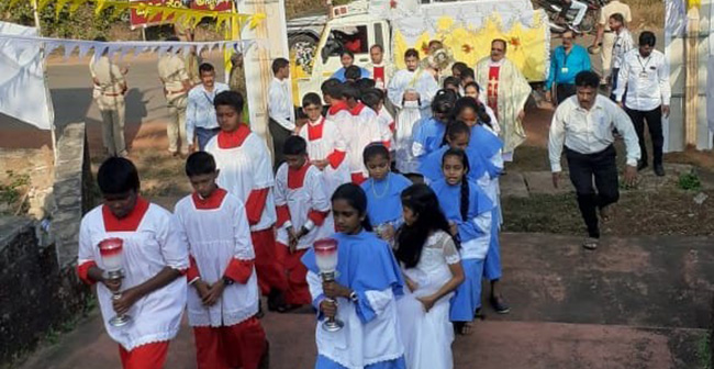 ಪನೀರ್: ವಾರ್ಷಿಕ ಹಬ್ಬದ ಪ್ರಸಾದ ಮೆರವಣಿಗೆ