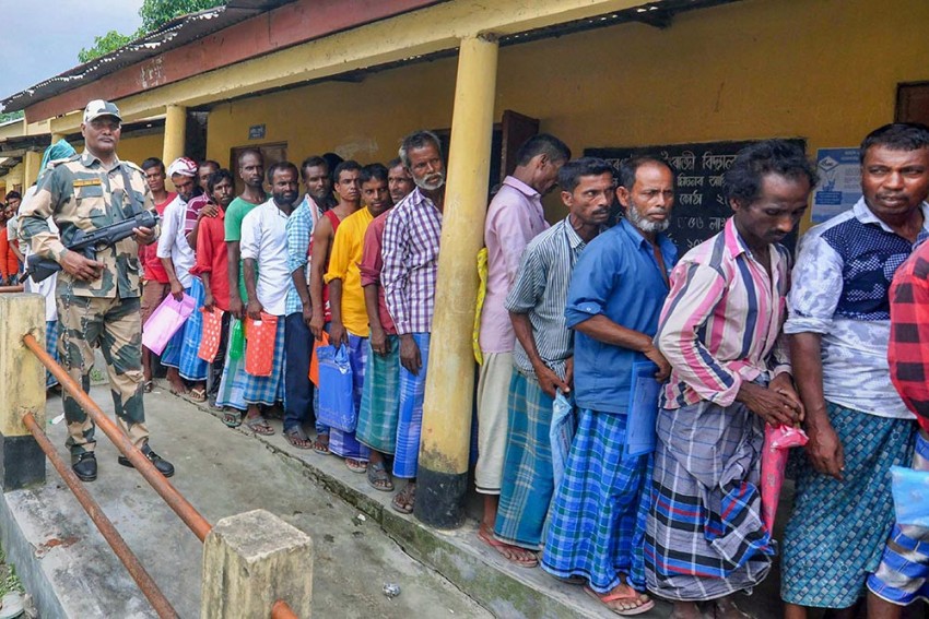 ಎನ್‌ಆರ್‌ಸಿ ಪಟ್ಟಿಯಲ್ಲಿಲ್ಲದ ಮಕ್ಕಳನ್ನು ಕುಟುಂಬದಿಂದ ಈಗ ಪ್ರತ್ಯೇಕಿಸುವುದಿಲ್ಲ: ಕೇಂದ್ರದ ಹೇಳಿಕೆ
