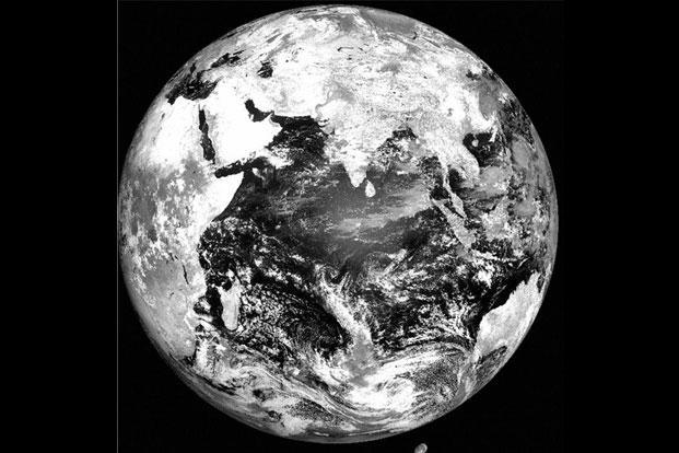 ಸೌರವ್ಯೂಹದ ಹೊರಗೆ ಭೂಮಿ ಗಾತ್ರದ ಗ್ರಹ ಪತ್ತೆ