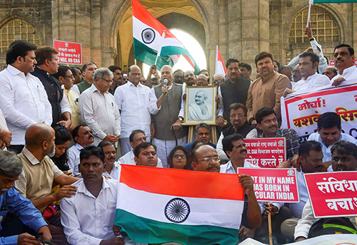 ಸಿಎಎ-ಎನ್‌ಆರ್‌ಸಿ ವಿರುದ್ಧ ಮುಂಬೈನಿಂದ ಯಾತ್ರೆ ಆರಂಭಿಸಿದ ಯಶವಂತ ಸಿನ್ಹಾ
