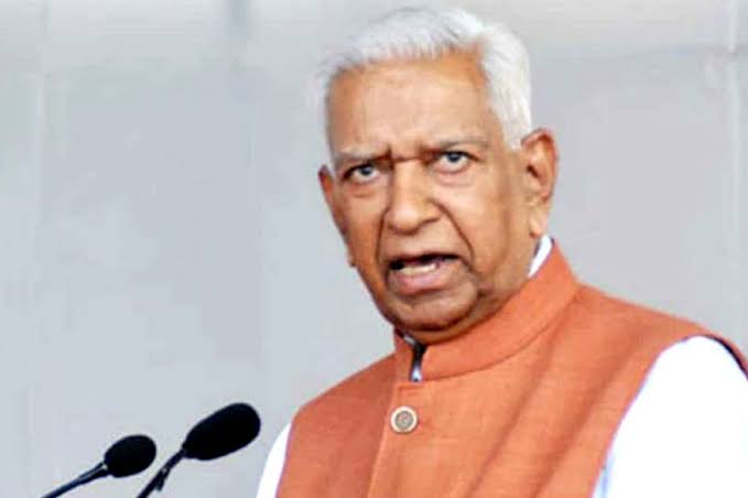 ಮೈಸೂರು ವಿವಿಯಲ್ಲಿ ಪ್ರತಿಭಟನೆ ವೇಳೆ ಫ್ರೀ ಕಾಶ್ಮೀರ್ ಭಿತ್ತಿ ಪತ್ರ: ವರದಿ ಕೇಳಿದ ರಾಜ್ಯಪಾಲರು