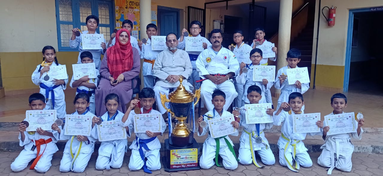 ರಾಷ್ಟ್ರೀಯ ಓಪನ್ ಕರಾಟೆ ಸ್ಪರ್ಧೆ : ಎಂಇಟಿ ಪಬ್ಲಿಕ್ ಸ್ಕೂಲ್ ವಿದ್ಯಾರ್ಥಿಗಳಿಗೆ ಪದಕ