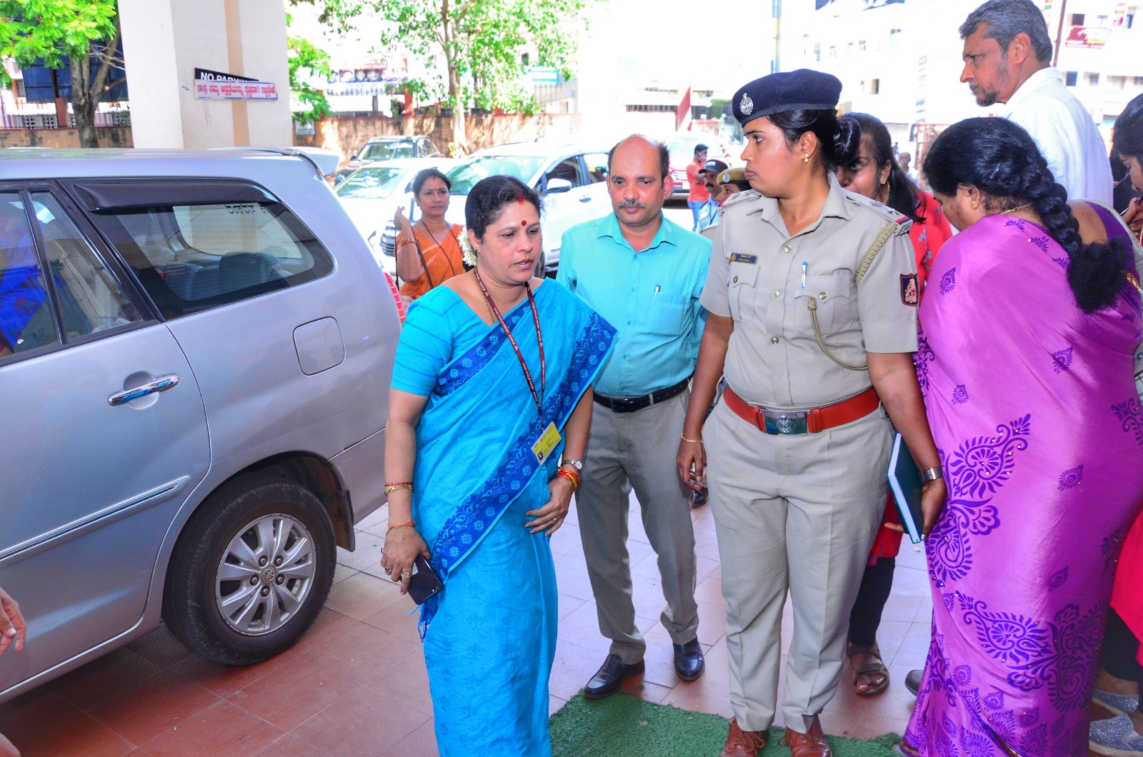 ಮಾನವೀಯತೆ ಇಲ್ಲದೆ ಕುರುಡರಾದ ಪೊಲೀಸರು : ಶ್ಯಾಮಲಾ ಕುಂದರ್