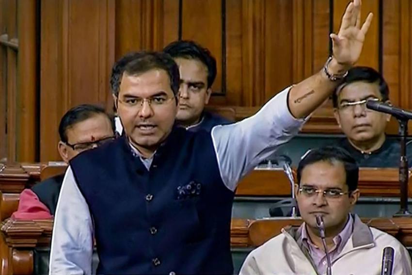 ತಿರುಗುಬಾಣವಾದ ಪರ್ವೇಶ್ ವರ್ಮರ ದ್ವೇಷ ಭಾಷಣ: ಪ.ದಿಲ್ಲಿಯ 10 ಸ್ಥಾನಗಳಲ್ಲಿ ಬಿಜೆಪಿಗೆ ಸೋಲು