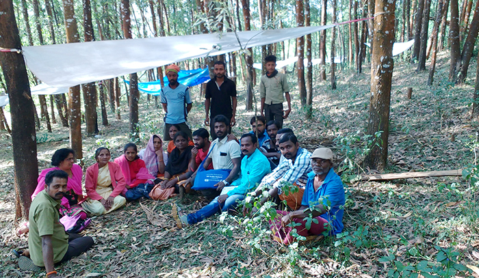ಕಳಸ: ಸಮಸ್ಯೆಗೆ ಸ್ಪಂದಿಸದ ಶಾಸಕರು, ಅಧಿಕಾರಿಗಳು; ಅನಿರ್ದಿಷ್ಟಾವಧಿ ಧರಣಿ ಆರಂಭಿಸಿದ ನಿವೇಶನ ರಹಿತರು
