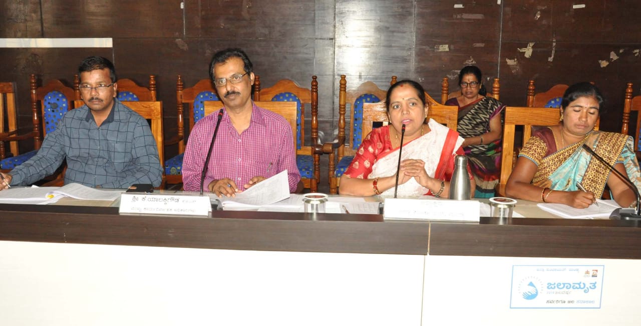 ಕೊರೋನಾ ವೈರಸ್ ಹರಡದಂತೆ ಮುಂಜಾಗ್ರತಾ ಕ್ರಮ ವಹಿಸಿ: ಮಂಡ್ಯ ಜಿಪಂ ಅಧ್ಯಕ್ಷೆ ನಾಗರತ್ನಸ್ವಾಮಿ