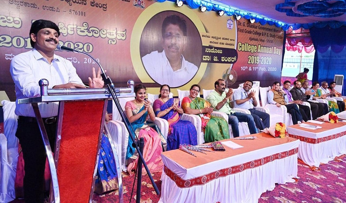 ಮಹಿಳಾ ಸಬಲೀಕರಣದ ನೆಜ ಅನುಷ್ಠಾನ ಅಗತ್ಯ: ಡಿಸಿ ಜಗದೀಶ್