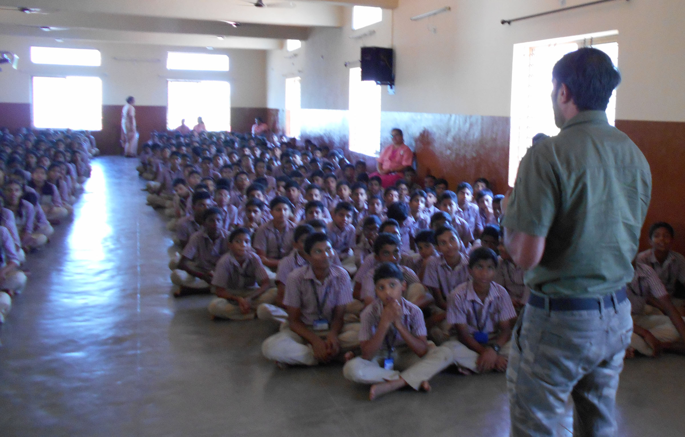 ಪ್ರಾಕೃತಿಕ ಸಮತೋಲನಕ್ಕೆ ಹಾವುಗಳ ಕೊಡುಗೆ ಅಪಾರ: ಸ್ನೇಕ್ ಕಿರಣ್