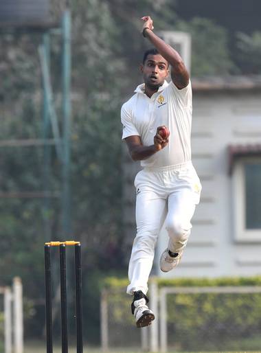 ಬರೋಡ ವಿರುದ್ಧ ಕರ್ನಾಟಕ ಆರಂಭಿಕ ಮೇಲುಗೈ