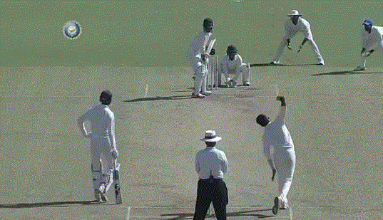 ಪ್ರತಿಯೊಬ್ಬ ಭಾರತೀಯನಿಗೆ ಹಿಂದಿ ತಿಳಿದಿರಬೇಕು: ಕ್ರಿಕೆಟ್ ವೀಕ್ಷಕ ವಿವರಣೆಗಾರನ ಹೇಳಿಕೆ ವಿರುದ್ಧ ಆಕ್ರೋಶ