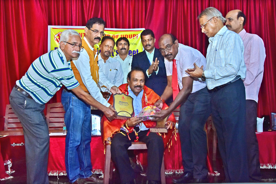 ಜಯಂಟ್ಸ್ ಸಂಸ್ಥೆಯ ಮಾಜಿ ಅಧ್ಯಕ್ಷರ ರಾಜ್ಯಮಟ್ಟದ ಸಮ್ಮೇಳನ