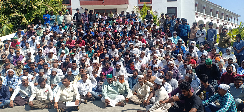 ಪ್ರವಾದಿ ನಿಂದನೆ : ಮಧುಗಿರಿ ಮೋದಿ ಬಂಧನಕ್ಕೆ ಒತ್ತಾಯಿಸಿ ಪ್ರತಿಭಟನೆ