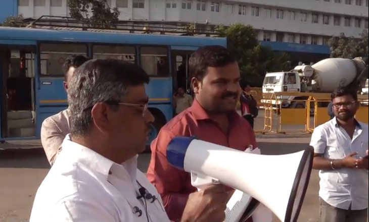 ಕವಿ ಸಿರಾಜ್ ಬಿಸರಳ್ಳಿ ವಿರುದ್ಧದ ಪ್ರಕರಣ ಖಂಡಿಸಿ ಕವನ ವಾಚಿಸಿ ಪ್ರತಿಭಟನೆ