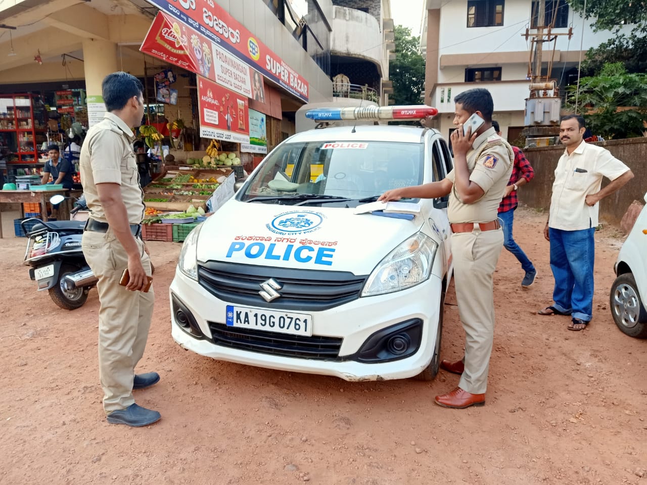 ಮಹಿಳೆಯ ಚಿನ್ನದ ಸರ ಕಸಿದು ಪರಾರಿ
