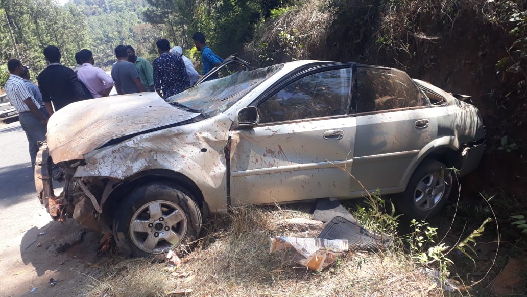 ಕಾರು ಪಲ್ಟಿ: ಸುಂಟಿಕೊಪ್ಪದ ನಿವಾಸಿ ಮೃತ್ಯು