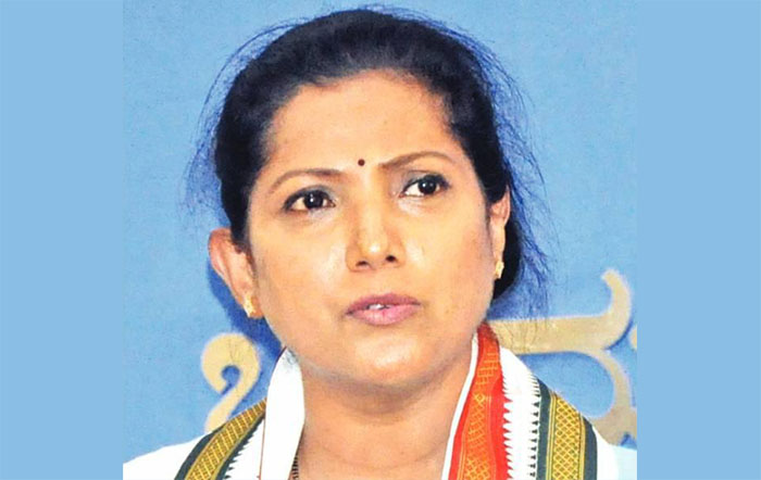 ಅಮೂಲ್ಯ ವಿರುದ್ಧ ಕಾನೂನು ಕ್ರಮ ಕೈಗೊಳ್ಳಲಿ: ಮಹಿಳಾ ಕಾಂಗ್ರೆಸ್ ರಾಜ್ಯಾಧ್ಯಕ್ಷೆ ಡಾ.ಪುಷ್ಪಾ ಅಮರನಾಥ್