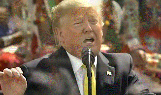 ಅಮೆರಿಕಾ ಲವ್ಸ್ ಇಂಡಿಯಾ: ಕಿಕ್ಕಿರಿದು ತುಂಬಿದ್ದ ಮೊಟೇರಾ ಸ್ಟೇಡಿಯಂನಲ್ಲಿ ಟ್ರಂಪ್