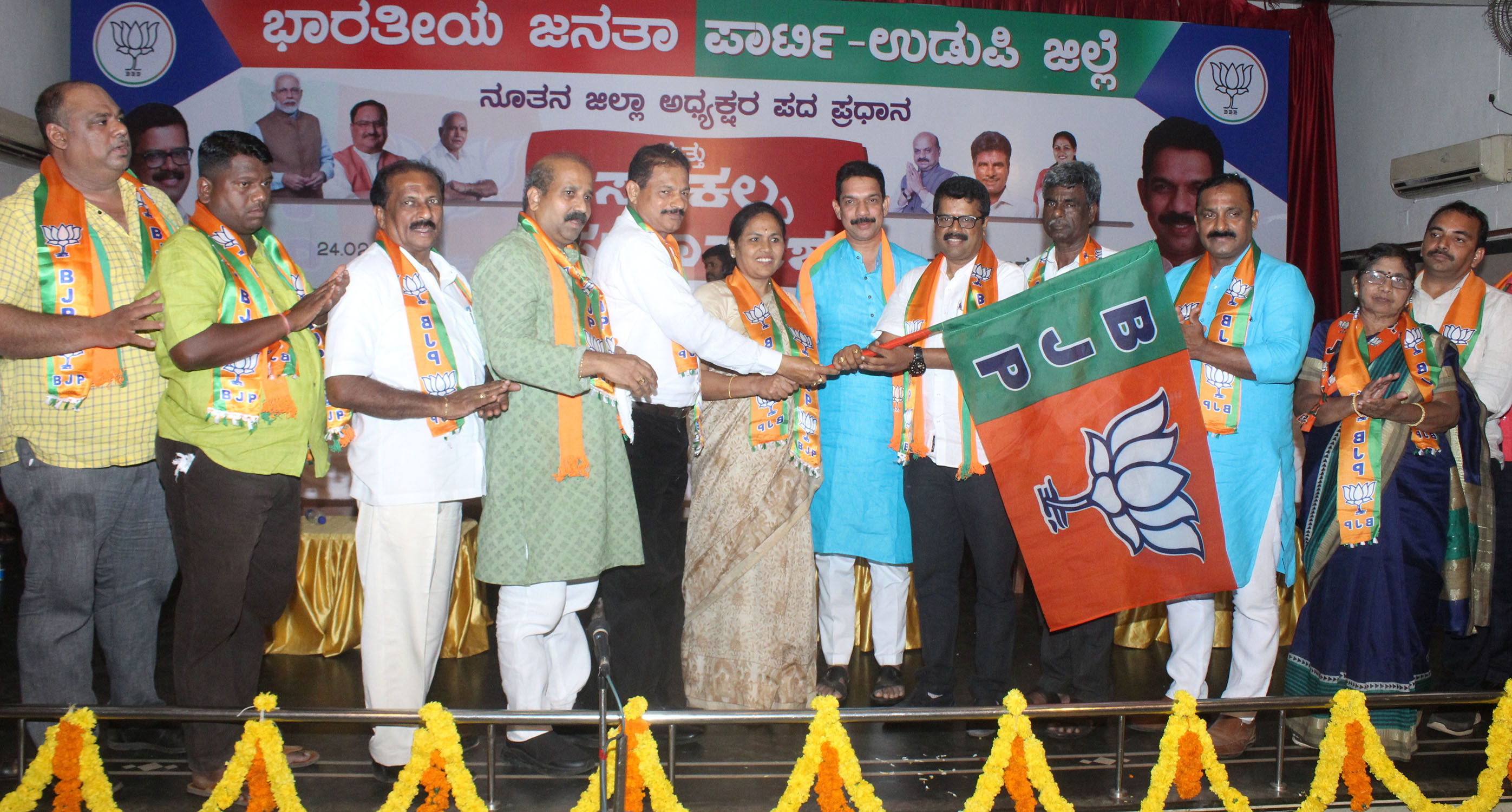 ಕಾಂಗ್ರೆಸ್ ನಾಯಕರಿಲ್ಲದ ಮುಳುಗುತ್ತಿರುವ ನೌಕೆ: ನಳಿನ್ ಟೀಕೆ