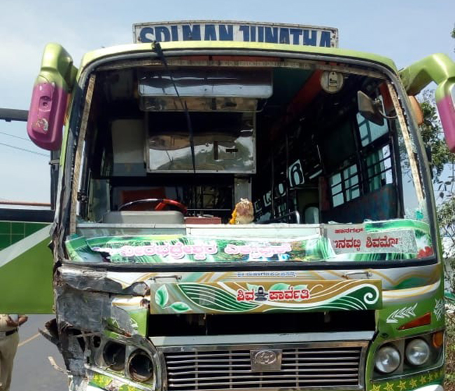 ಶಿಕಾರಿಪುರದಲ್ಲಿ ಭೀಕರ ರಸ್ತೆ ಅಪಘಾತ : ಮೂವರು ಮಹಿಳೆಯರು ಮೃತ್ಯು