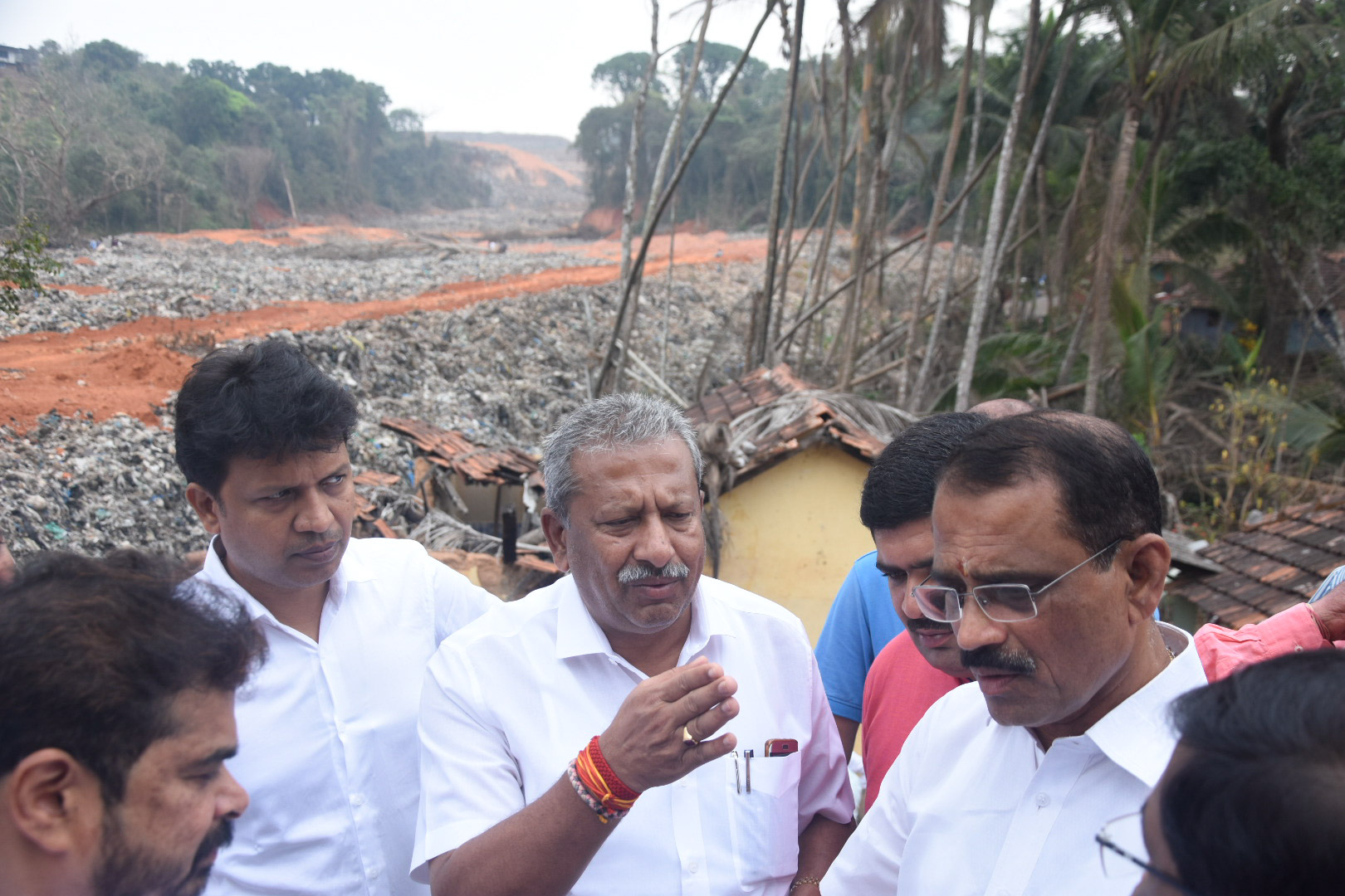 ಮುಂದಿನ ವಾರವೇ ತಡೆಗೋಡೆ ಕಾಮಗಾರಿ ಆರಂಭಕ್ಕೆ ಸಚಿವ ಬಸವರಾಜ ಸೂಚನೆ