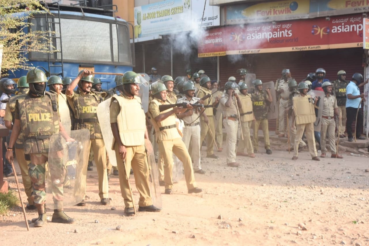 ಮಂಗಳೂರು ಗೋಲಿಬಾರ್ ಪ್ರಕರಣ : ಸಿಎಎ ವಿರೋಧಿ ಪ್ರತಿಭಟನೆಯ ಎಲ್ಲ ಕೇಸು ಎನ್‌ಎಚ್‌ಆರ್‌ಸಿಗೆ ವರ್ಗ