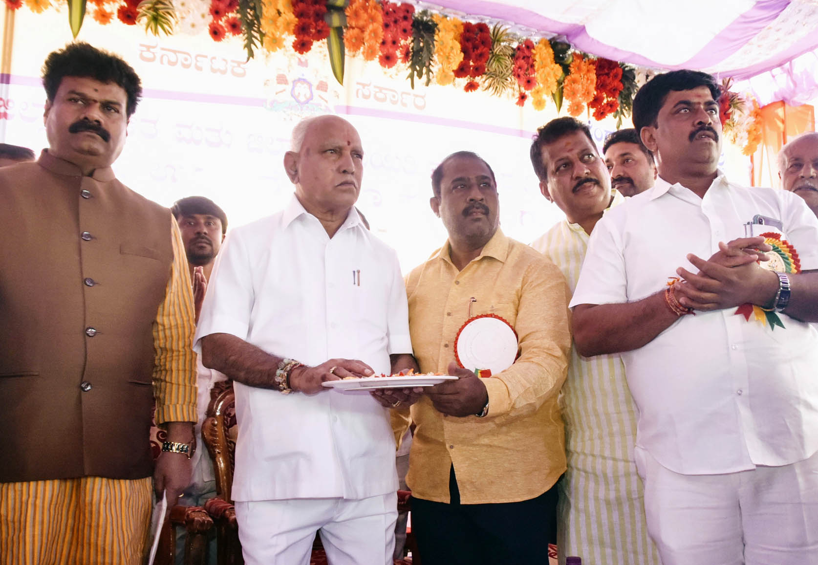 ಜೂನ್ ಒಳಗಾಗಿ 3.5 ಲಕ್ಷ ಗ್ರಾಮೀಣ ಮನೆಗಳ ನಿರ್ಮಾಣ ಪೂರ್ಣ: ಮುಖ್ಯಮಂತ್ರಿ ಬಿಎಸ್‌ವೈ