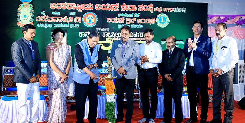 ಜೀವನದಲ್ಲಿ ತೃಪ್ತಿ, ಮಾನವೀಯ ಮೌಲ್ಯಗಳನ್ನು ಅಳವಡಿಸಿ: ವಿದ್ಯಾರ್ಥಿಗಳಿಗೆ ನ್ಯಾ. ಸಂತೋಷ್ ಹೆಗ್ಡೆ ಕರೆ