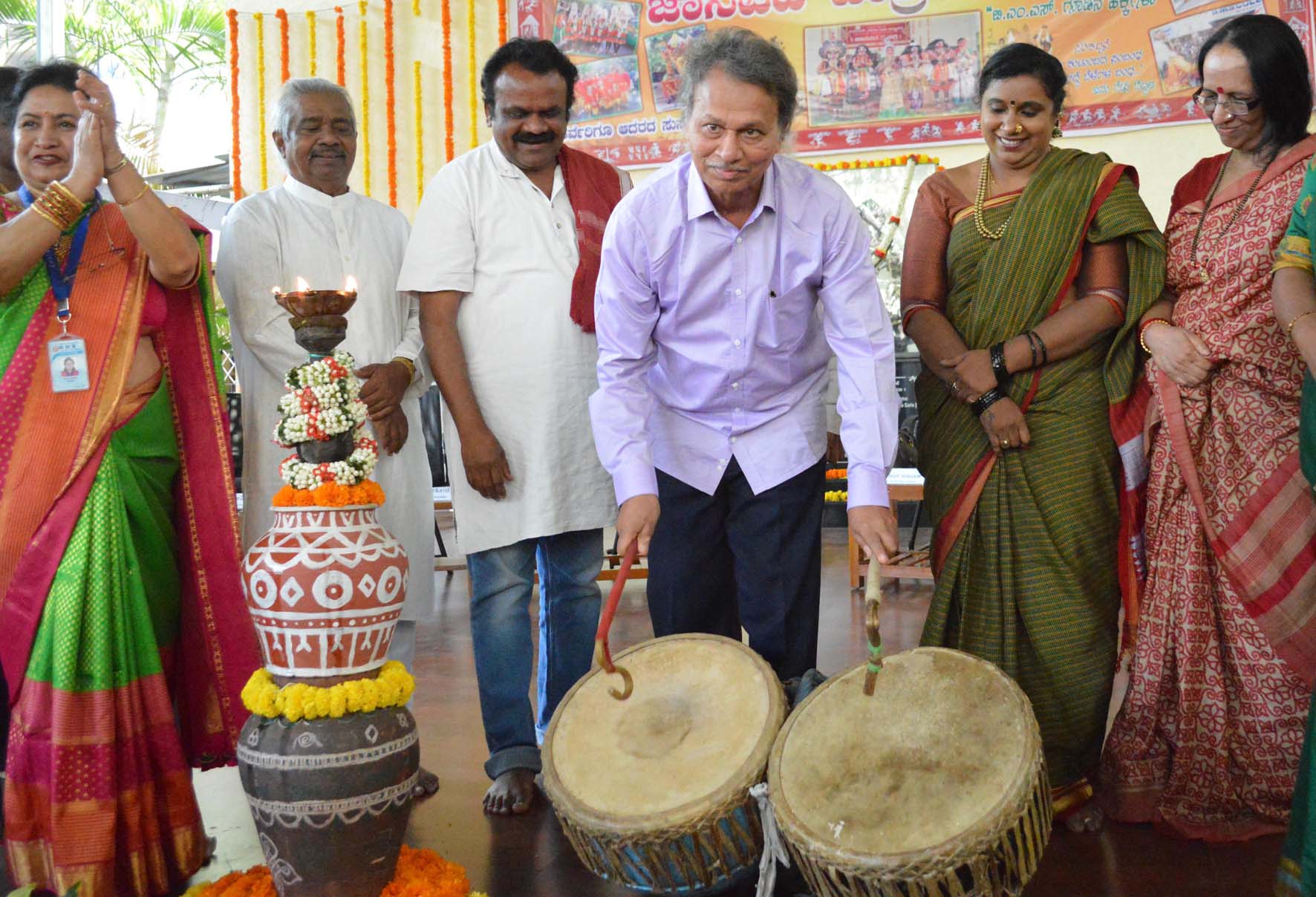 ಜಾನಪದ ಸಂಸ್ಕೃತಿ ಬೆವರಿನ ಭಾಷೆ: ಬರಗೂರು ರಾಮಚಂದ್ರಪ್ಪ