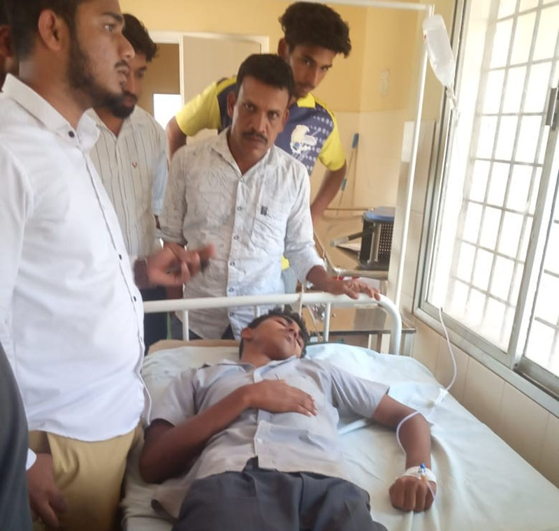 ಸಿಎಎ, ಎನ್ಆರ್ ಸಿ ವಿರೋಧಿ ಸ್ಟೇಟಸ್ ಹಾಕಿದ ವಿದ್ಯಾರ್ಥಿಗೆ ಹಲ್ಲೆ: ವಿಚಾರಿಸಲು ಬಂದ ತಂದೆಯ ಮೇಲೂ ದೌರ್ಜನ್ಯ