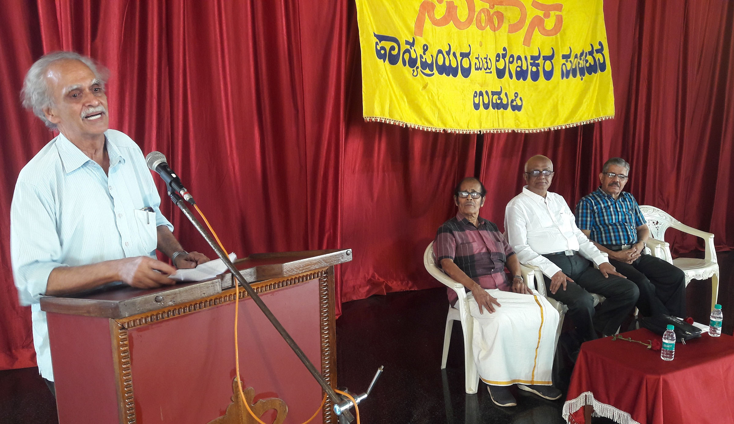 ಆರೋಗ್ಯಕರ ಪರಿಸರದಲ್ಲಿ ಹಾಸ್ಯ ಸಾಹಿತ್ಯ ಬೆಳವಣಿಗೆ: ಶಿವಕುಮಾರ್