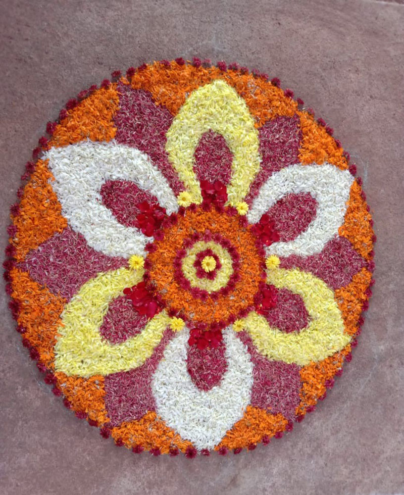 ಪುಷ್ಪರಂಗೋಲಿ ರಚನಾ ಸ್ಪರ್ಧೆ: ಯಶಸ್ವಿ ಸನಿಲ್ ಪ್ರಥಮ