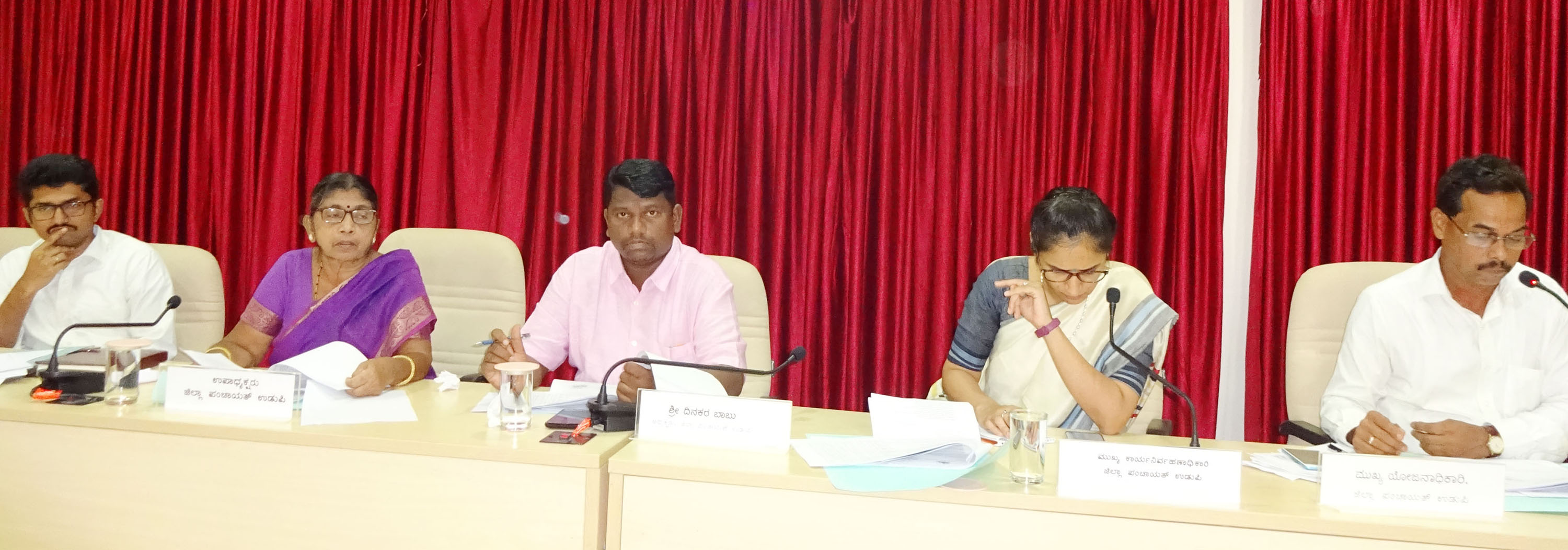 ಮಾರ್ಚ್ ಅಂತ್ಯದೊಳಗೆ ಸಂಪೂರ್ಣ ಗುರಿ ಸಾಧಿಸಿ: ದಿನಕರ ಬಾಬು