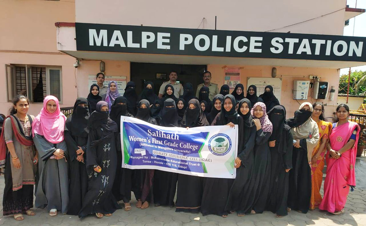 ಸಾಲಿಹಾತ್ ಕಾಲೇಜು ವಿದ್ಯಾರ್ಥಿಗಳಿಂದ ಪೊಲೀಸ್ ಠಾಣೆ ಭೇಟಿ