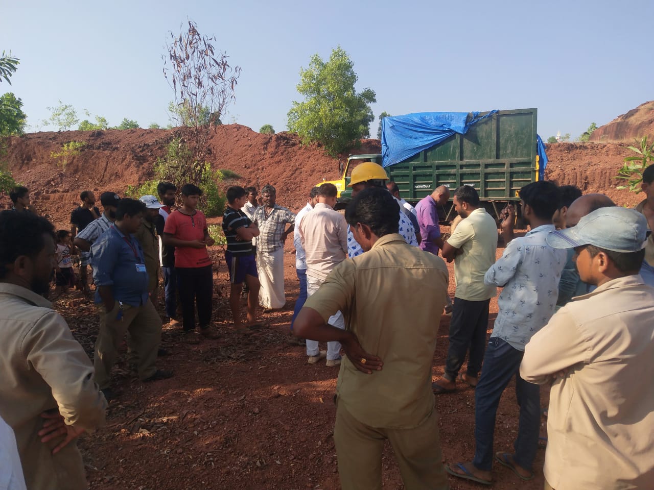 ಕೊಂಡೋದ ಕಸದೊಂದಿಗೆ ವಾಪಸ್ ಬಂದ ಬಂಟ್ವಾಳ ಪುರಸಭಾ ಅಧಿಕಾರಿಗಳು