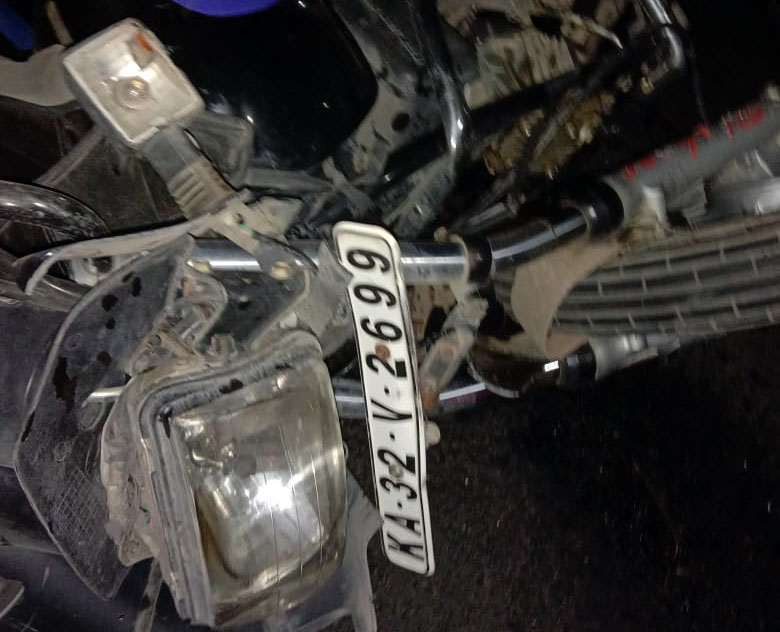 ಕಲಬುರಗಿ: ನಿಂತಿದ್ದ ಲಾರಿಗೆ ಬೈಕ್ ಢಿಕ್ಕಿ ; ಸ್ಥಳದಲ್ಲಿಯೇ ಇಬ್ಬರು ಮೃತ್ಯು