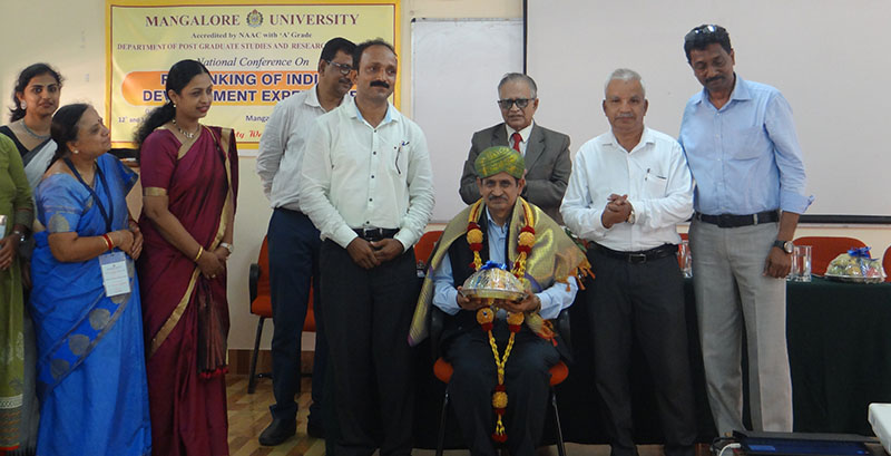 ಮಂಗಳೂರು ವಿವಿ ರಾಷ್ಟ್ರೀಯ ವಿಚಾರಸಂಕಿರಣ ಸಮಾರೋಪ