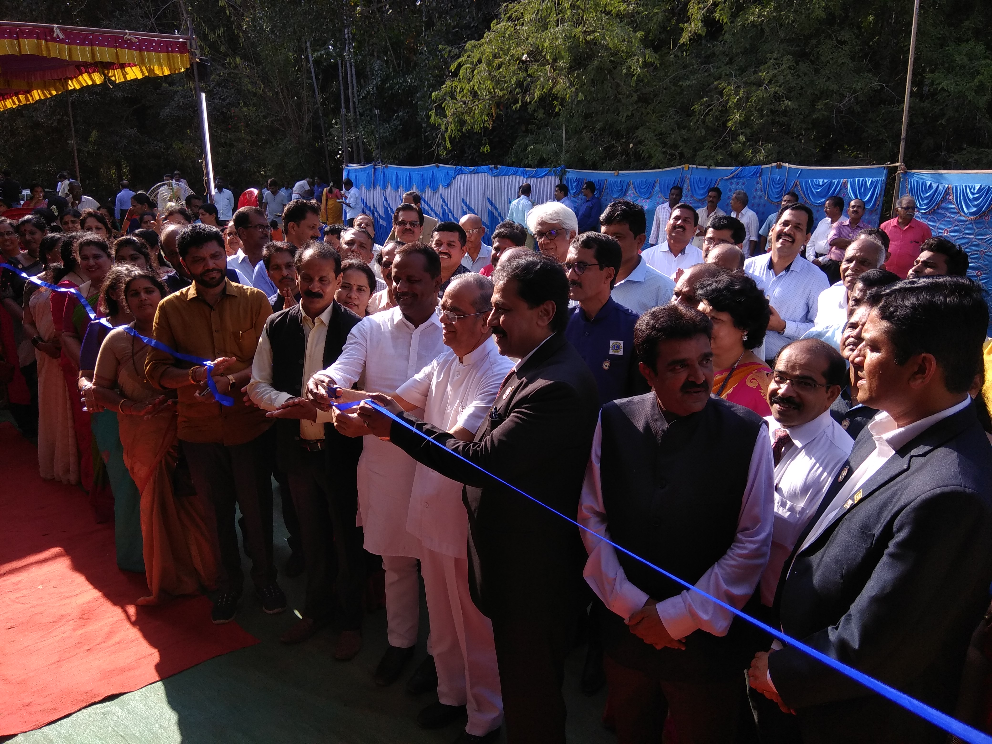 ಕುರ್ನಾಡು: ಲಯನ್ಸ್ ಕ್ಲಬ್ ನಿಂದ ಎಂಟು ಕುಟುಂಬಗಳಿಗೆ ಲಯನ್ಸ್ ಆಶ್ರಯಮನೆಗಳ ಹಸ್ತಾಂತರ