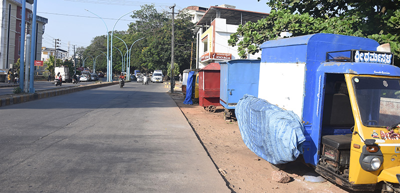 ಮಂಗಳೂರಿಗೆ ತಟ್ಟದ ‘ಕೊರೋನ’ ಬಂದ್ ಬಿಸಿ