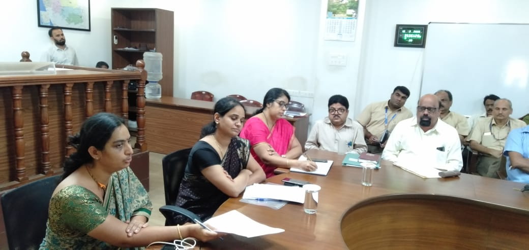 ಆರೋಗ್ಯವಂತರು ಮಾಸ್ಕ್ ಧರಿಸುವುದು ಬೇಡ : : ಜಿಲ್ಲಾಧಿಕಾರಿ ಸಿಂಧೂ ಸ್ಪಷ್ಟನೆ