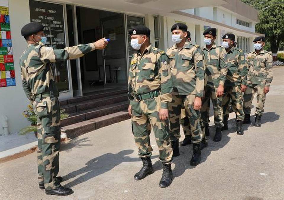 ಯುದ್ಧಕ್ಕೆ ಸನ್ನದ್ಧರಾಗಿ: ಯೋಧನಿಗೆ ಕೊರೋನಾವೈರಸ್ ಸೋಂಕು ದೃಢಪಟ್ಟ ಬಳಿಕ ಅರೆಸೇನಾಪಡೆಗಳಿಗೆ ಕರೆ