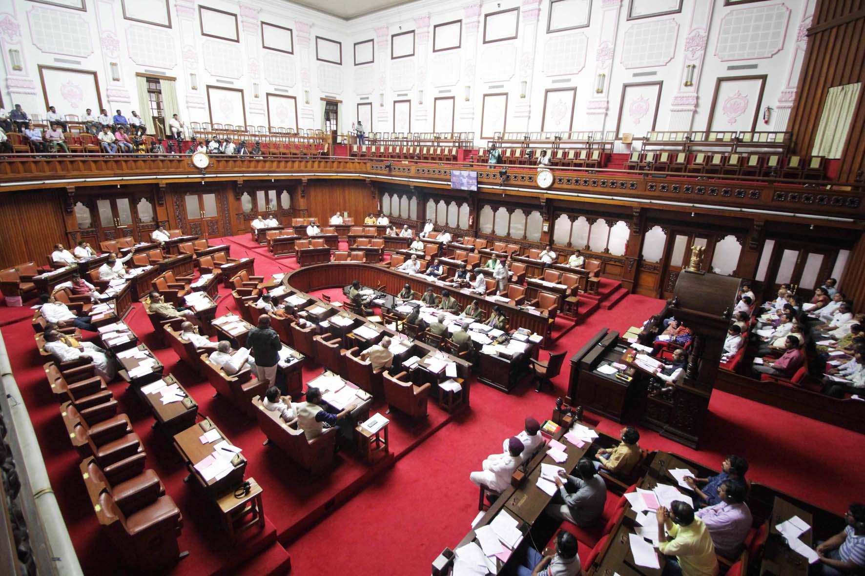 ಶೀಘ್ರ ಪಶು ವೈದ್ಯರ ನೇಮಕಾತಿ: ಸಚಿವ ಪ್ರಭು ಚೌಹಾಣ್