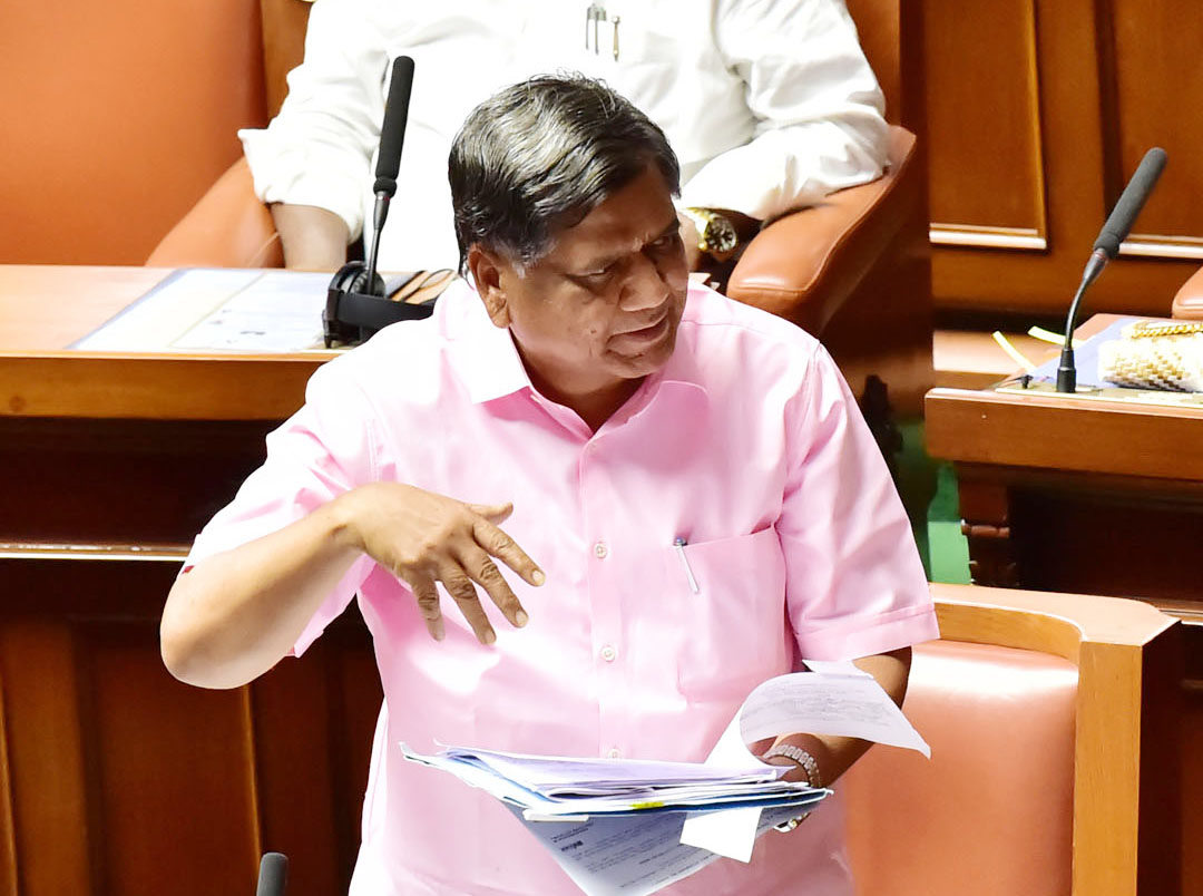 ಬಿಪಿಎಲ್ ಕಂಪೆನಿಗೆ ಭೂಮಿ: ಪ್ರಕರಣ ಶೀಘ್ರ ವಿಲೇಗೆ ಲೋಕಾಯುಕ್ತಕ್ಕೆ ಮನವಿ- ಸಚಿವ ಜಗದೀಶ್ ಶೆಟ್ಟರ್