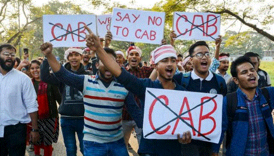 ಶಾಹಿನ್ ಬಾಗ್ ನಂತರ ಜಾಮಿಯಾ ವಿವಿ ಹೊರಗಡೆ ಪೆಟ್ರೋಲ್ ಬಾಂಬ್ ದಾಳಿ