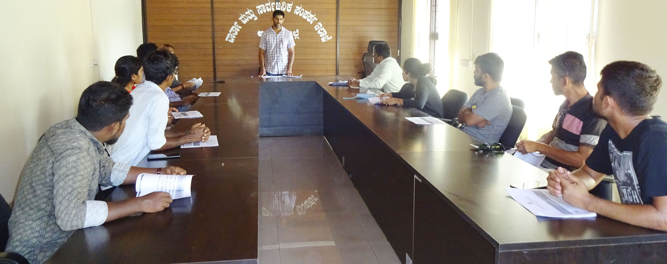 ಉಡುಪಿ: ಕೊರೋನ ವೈರಾಣು ಹರಡುವಿಕೆ ಕುರಿತು ಸೈನಿಕರಿಗೆ ತರಬೇತಿ