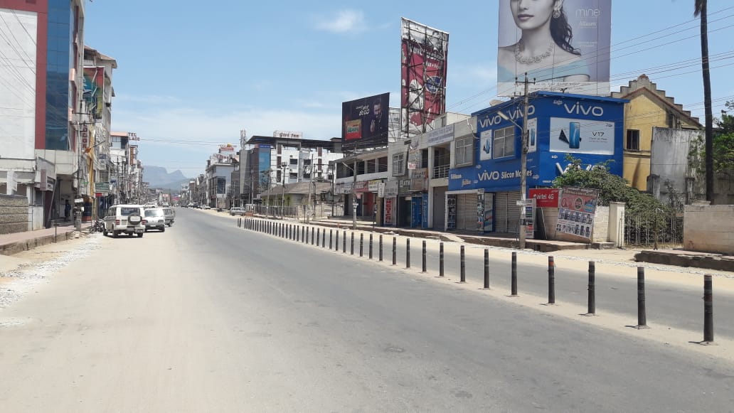 ಲಾಕ್‍ಡೌನ್: ಚಿಕ್ಕಮಗಳೂರು ಜಿಲ್ಲಾದ್ಯಂತ ಸಾರ್ವಜನಿಕರಿಂದ ಕಟ್ಟುನಿಟ್ಟಿನಿಂದ ಆದೇಶ ಪಾಲನೆ