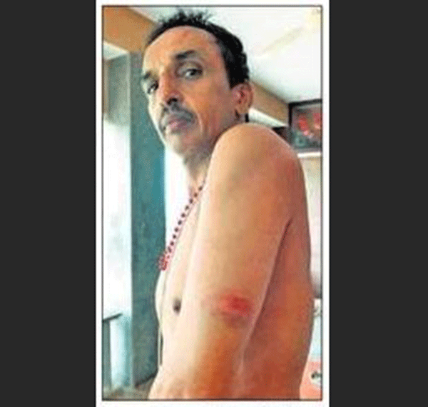 ದೇವಳದ ಅರ್ಚಕರಿಗೆ ಹಲ್ಲೆ: ಸುಬ್ರಹ್ಮಣ್ಯ ಠಾಣಾ ಪೊಲೀಸ್ ಸಿಬ್ಬಂದಿ ಅಮಾನತು