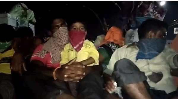 ‘‘ಕೈಯಲ್ಲಿ ಕಾಸಿಲ್ಲ... ನಮ್ಮನ್ನು ಊರಿಗೆ ಕಳುಹಿಸಿಕೊಡಿ’’: ವಲಸೆ ಕಾರ್ಮಿಕರ ಅಳಲು