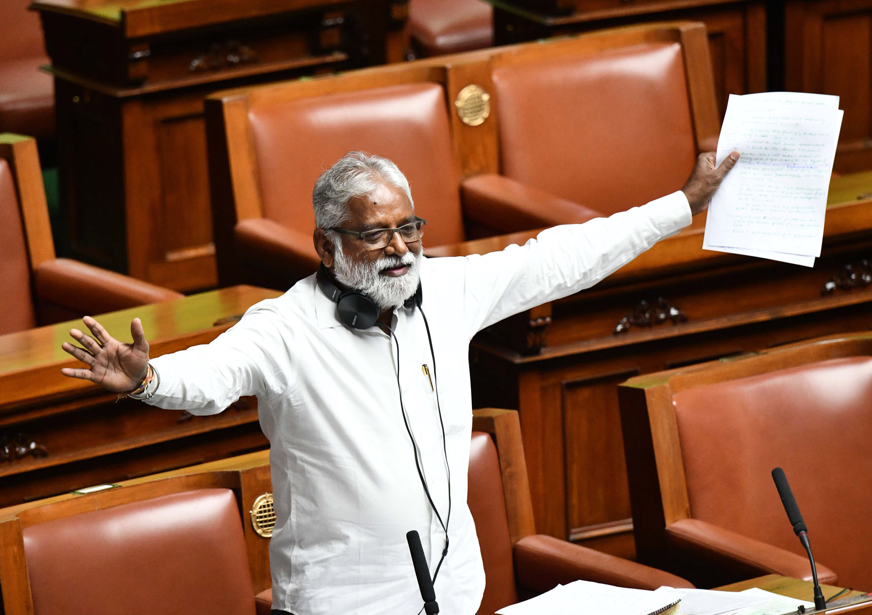 ಸಮಾನ ಅವಕಾಶಗಳು ಸಿಗುವವರೆಗೂ ಮೀಸಲಾತಿ ಇರಬೇಕು: ಶಾಸಕ ಎನ್.ಮಹೇಶ್