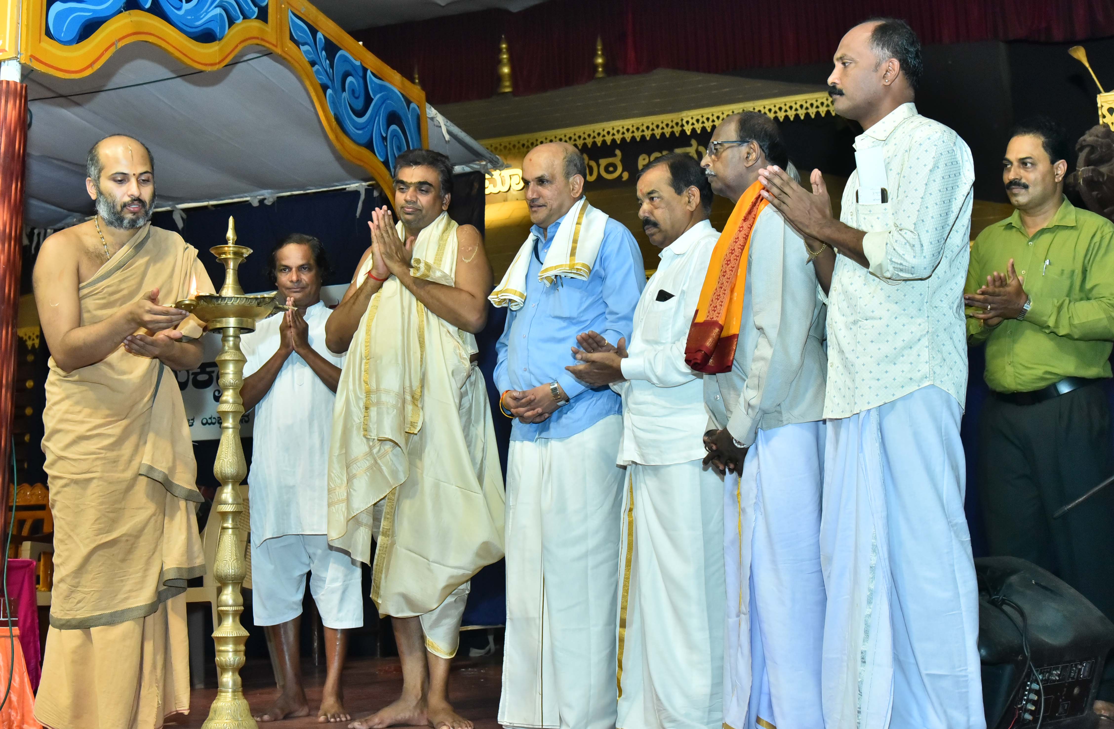 ಪರ್ಯಾಯ ಅದಮಾರು ಮಠದ ‘ಯಕ್ಷಾರಾಧನಾ’ಕ್ಕೆ ಚಾಲನೆ